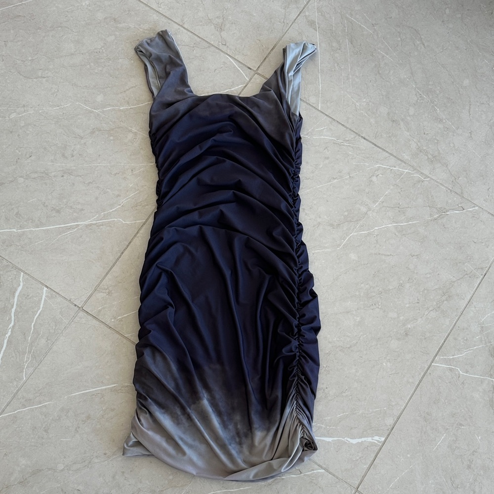 Elegant Ombre Sleeveless Dress